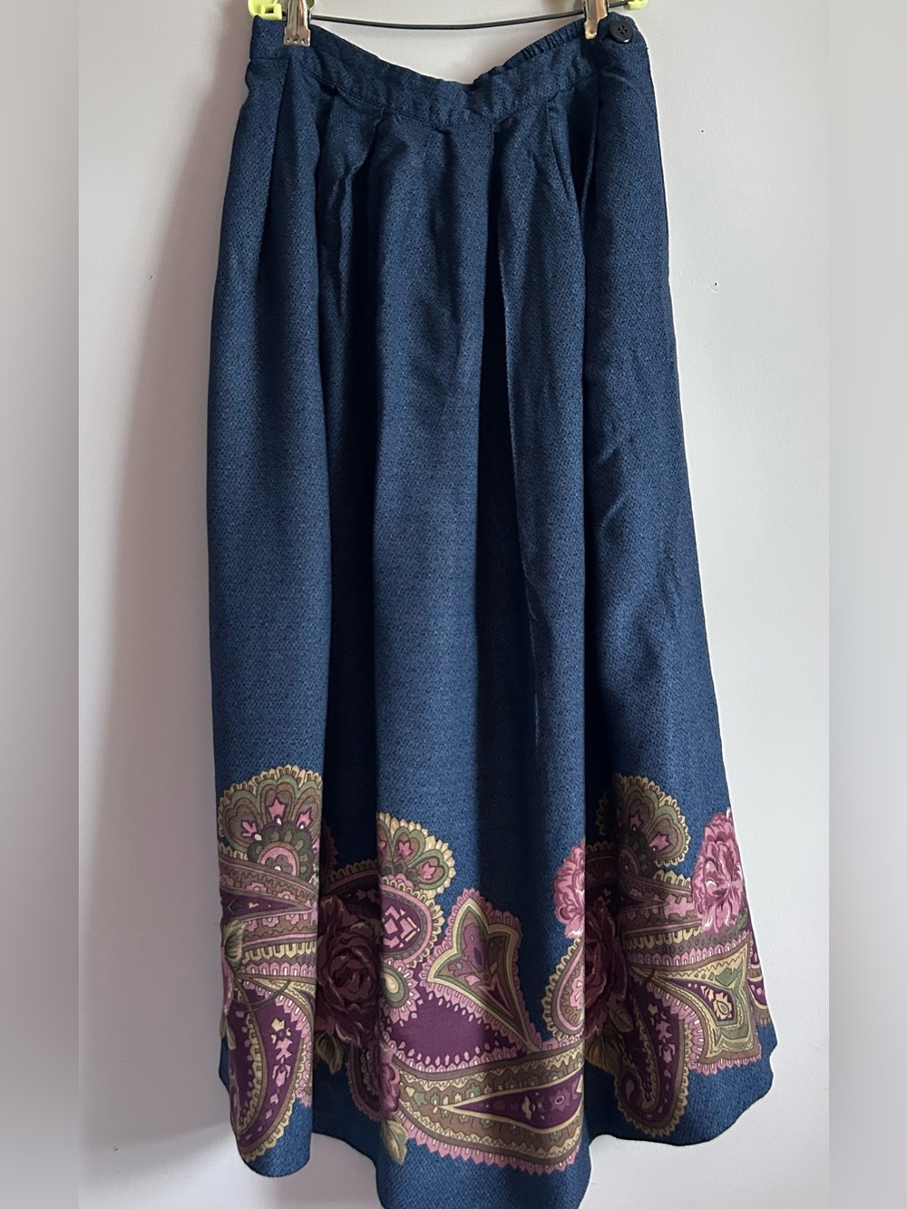 Vintage Worthington Skirt With Floral Paisley Border Hem Size 8 Petite